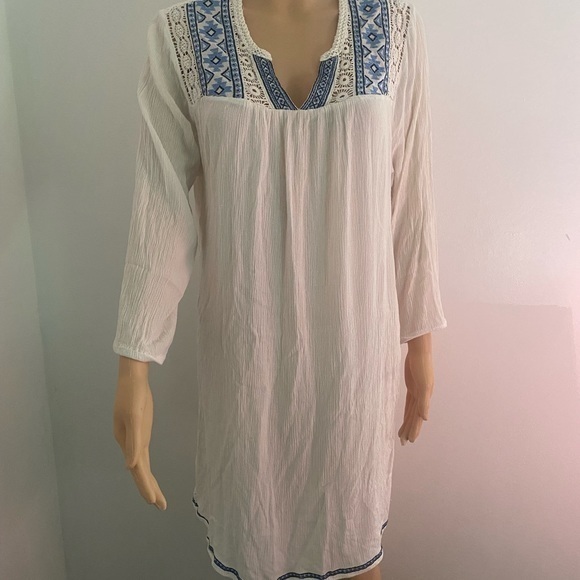 Artiasan Ny Womens Large White Embroidered 3/4 Sleeve Dress Knee Length - Picture 2 of 15